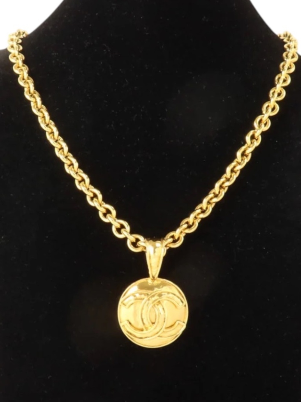 Chanel Vintage 1994 CC Medallion Necklace